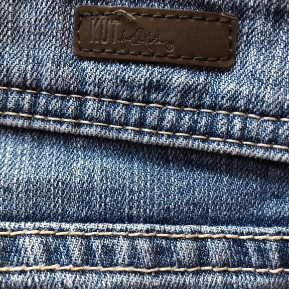 Kut From The Kloth Cameron Wide Cuff Roll Up Jean Blue Size 8 Denim - Picture 11 of 14